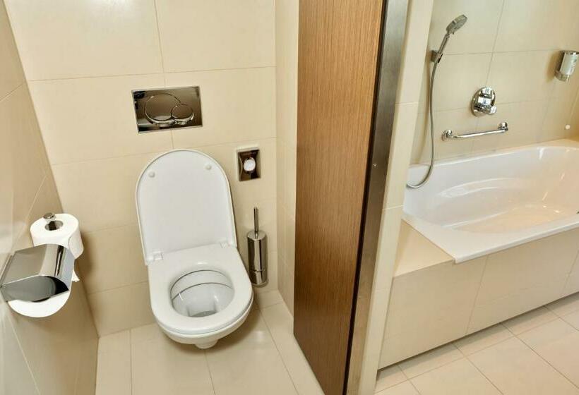 스위트, Austria Trend Hotel Savoyen Vienna   4 Stars Superior