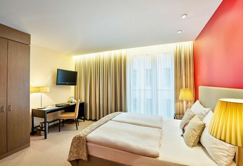디럭스 룸, Austria Trend Hotel Savoyen Vienna   4 Stars Superior