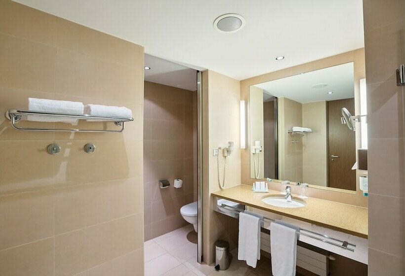 디럭스 룸, Austria Trend Hotel Savoyen Vienna   4 Stars Superior