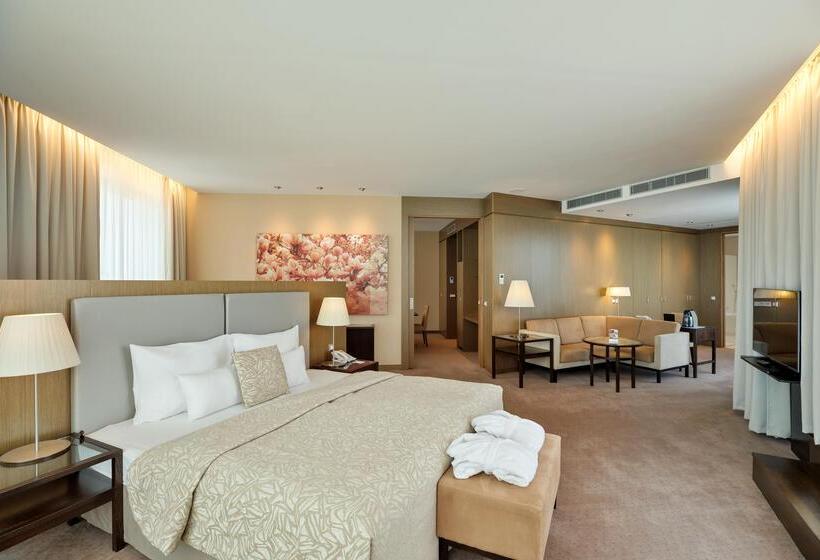 스위트, Austria Trend Hotel Savoyen Vienna   4 Stars Superior