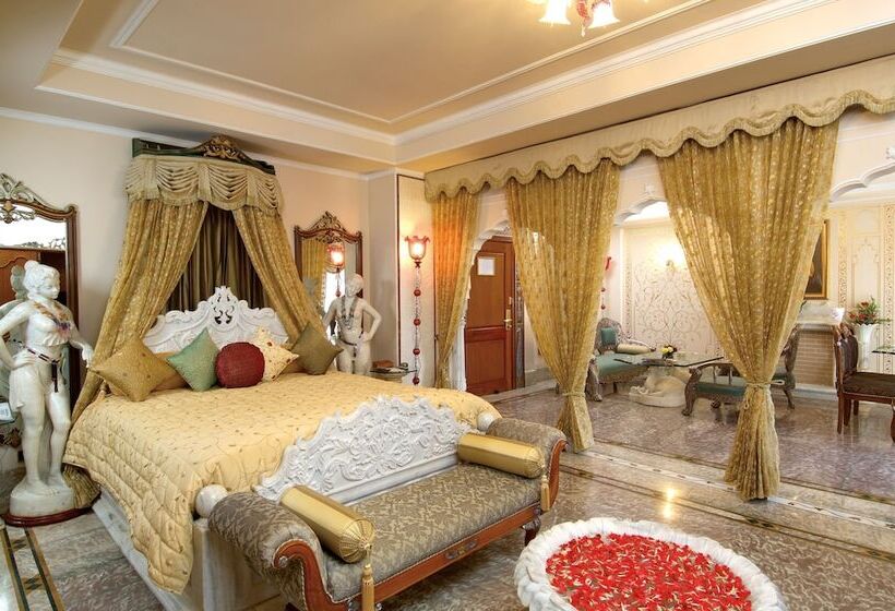 スイート, Shiv Vilas Resort
