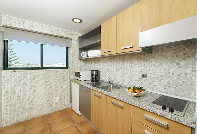 Апартаменты Семейные 1 Спальня, Oceanus Apart
