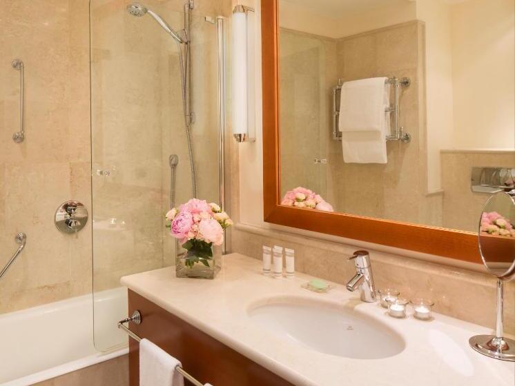 اتاق سوپریور, Starhotels Grand Milan