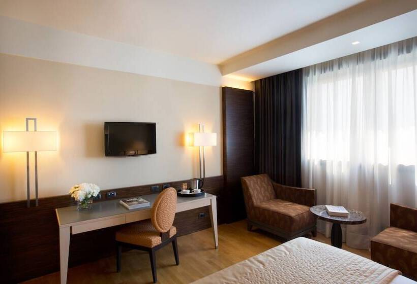 اتاق سوپریور, Starhotels Grand Milan