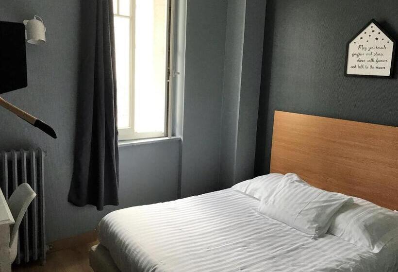 اتاق استاندارد یک نفره, La Reserve De Brive
