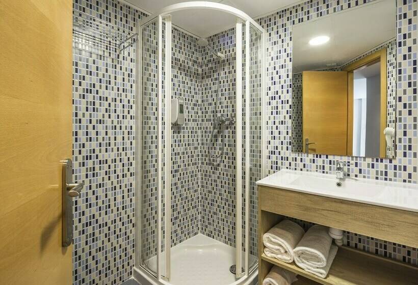 شقة غرفة واحدة, Mon Suites Carmen