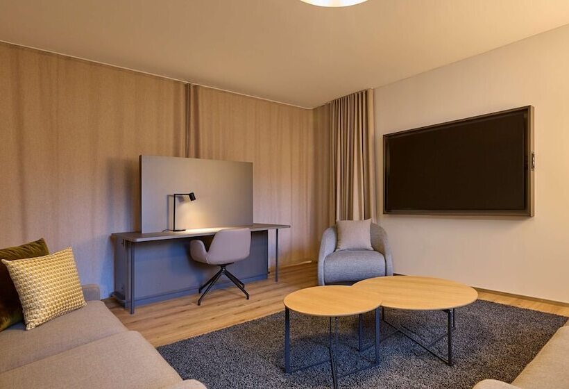 سوییت جونیور, Radisson Blu Hotel, Lucerne