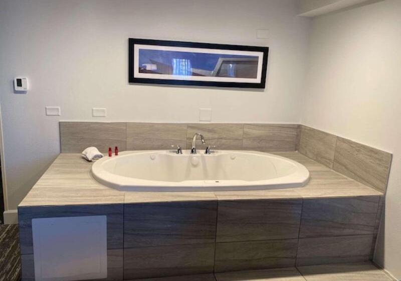 Люкс Кровать Кинг, Best Western Premier Denver East
