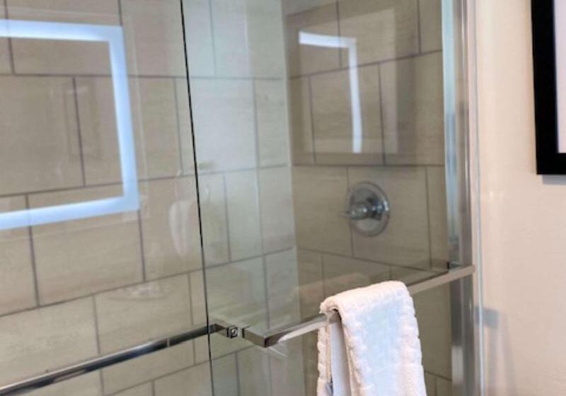 Люкс Вид на Бассейн, Best Western Premier Denver East