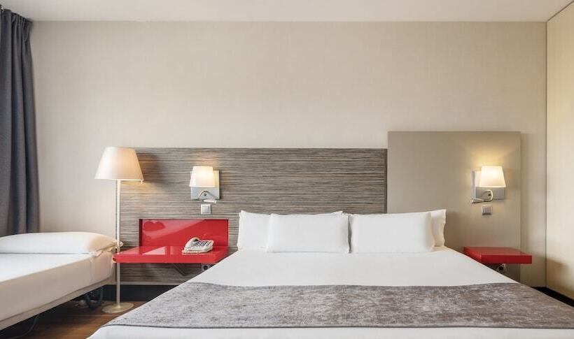 Номер Стандарт Трехместный, Ilunion Barcelona