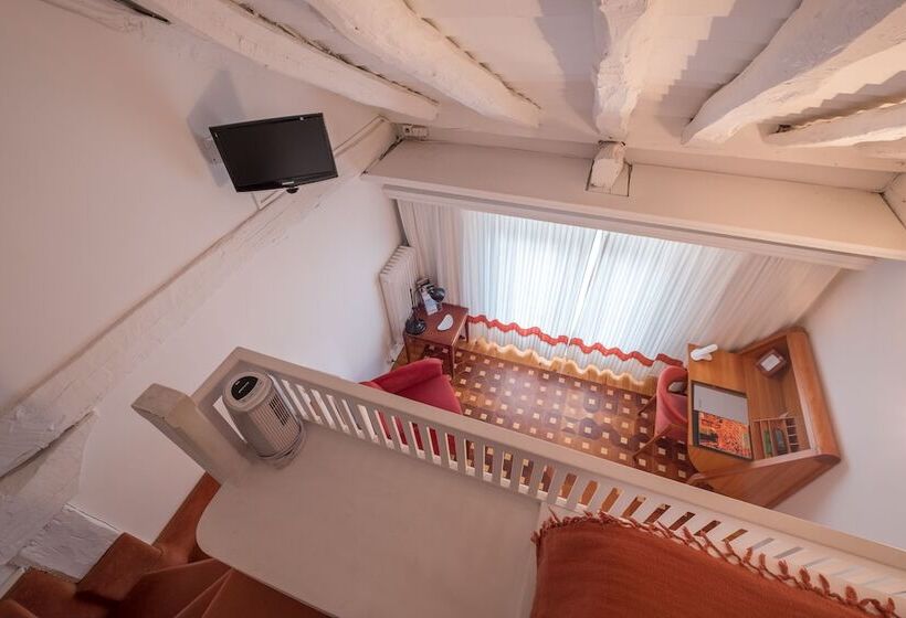 Номер Дюплекс, Posada Santa Maria La Real