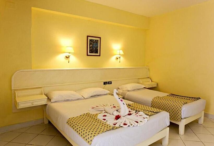 اتاق استاندارد, Empire Hotel Aqua Park