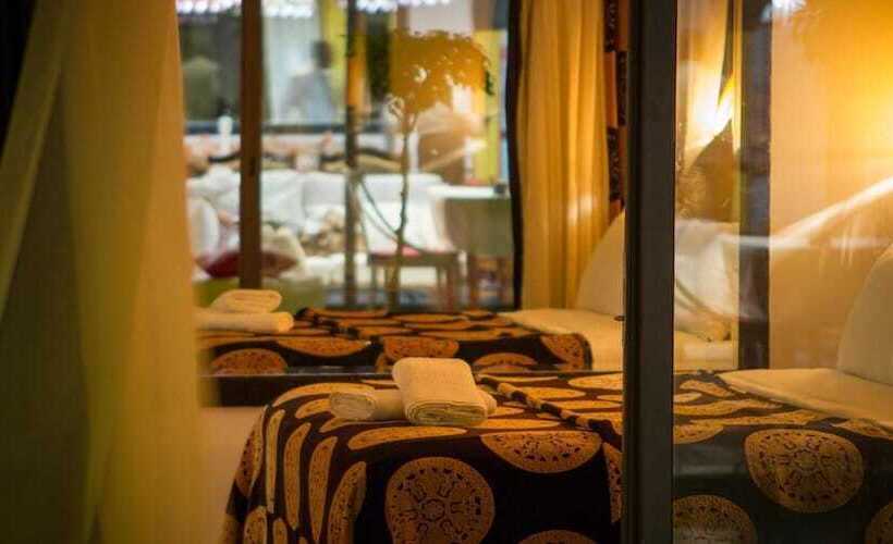 اتاق سوپریور با چشم‌انداز استخر, Villa Das Arábias Boutique