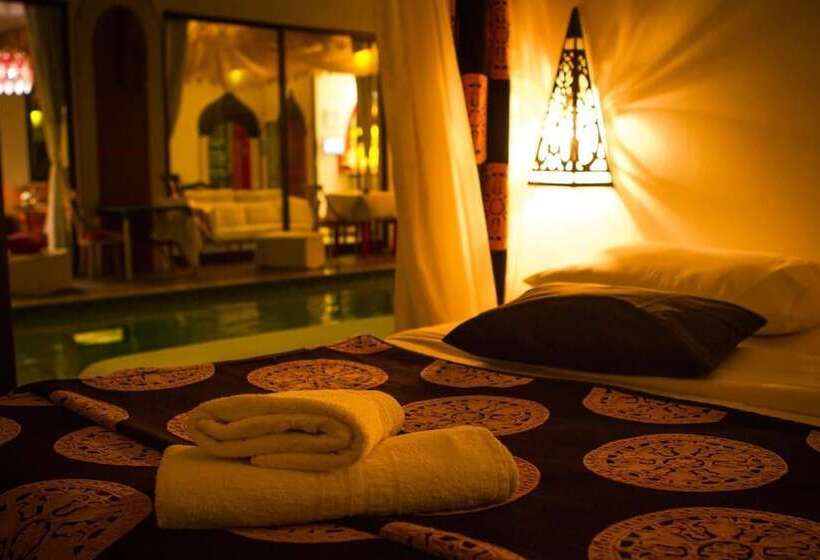 اتاق سوپریور با چشم‌انداز استخر, Villa Das Arábias Boutique