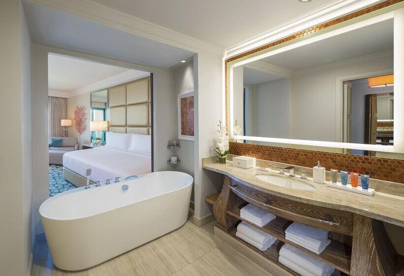 带大床的俱乐部房间, Atlantis, The Palm