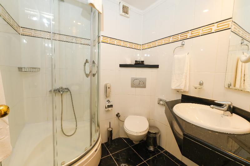 اتاق استاندارد با چشم‌انداز دریا, Bilem Hotel Beach & Spa