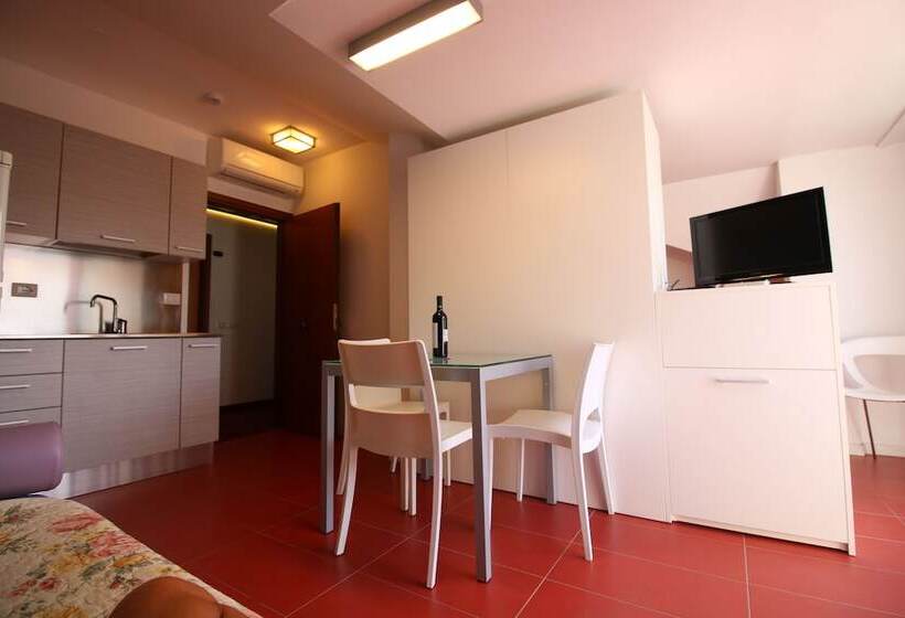 استودیوی استاندارد با تخت دوبل, Residenza Giardino