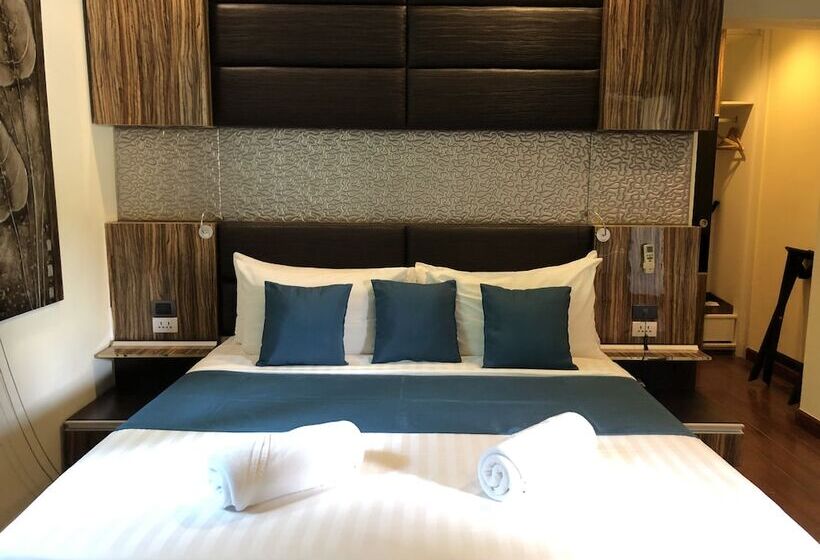 Бунгало Премиум, Royal Beach Boutique Resort & Spa Koh Samui