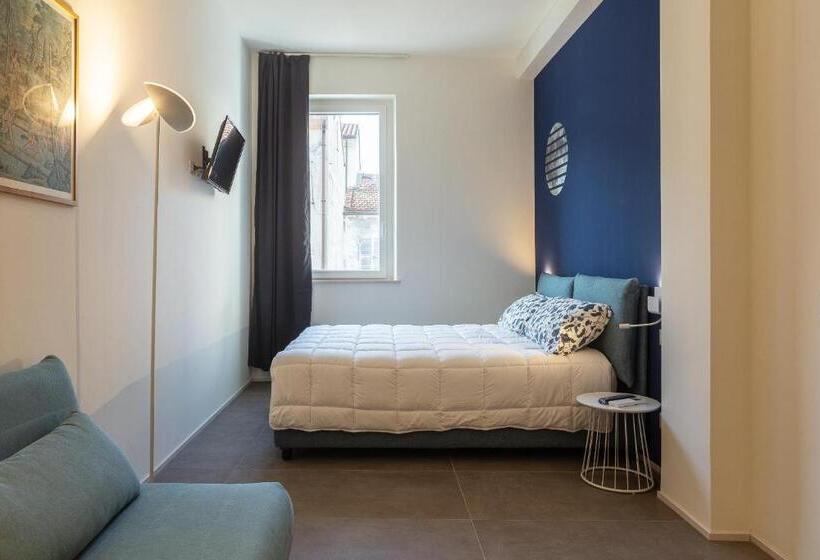 اتاق لوکس سه تخته, B&b Previsto Sole
