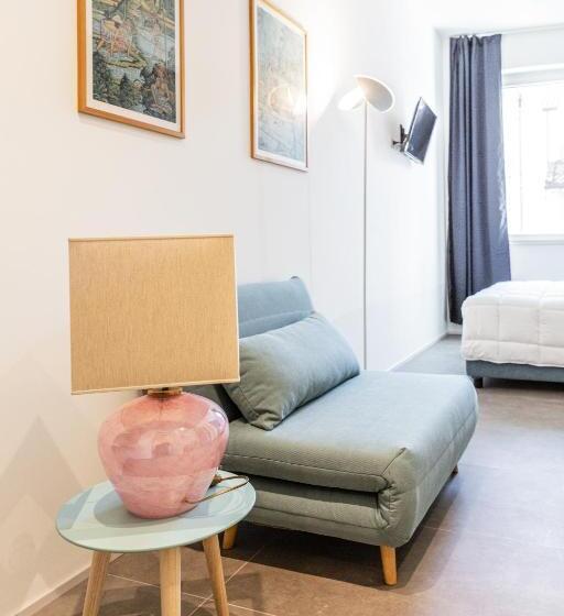 اتاق لوکس سه تخته, B&b Previsto Sole