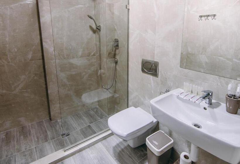 سوییت, Diamond Resort Black