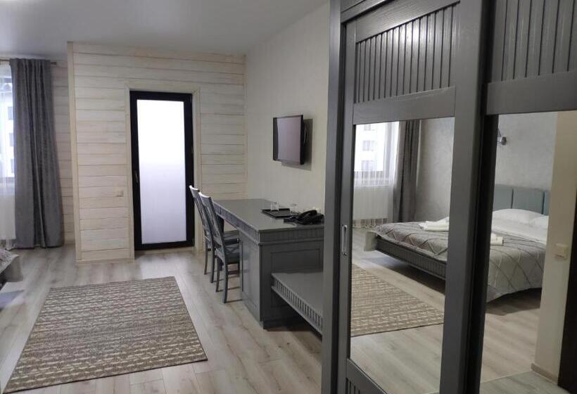 اتاق خانوادگی, Diamond Resort Black