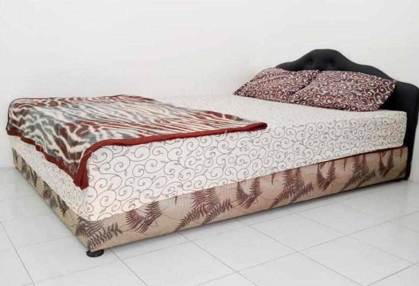 اتاق خانوادگی, Oyo 90137 Griya Homestay Family
