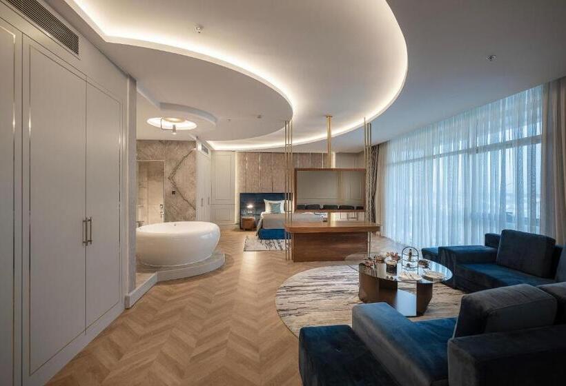 سوییت, Concorde Tower Hotel & Casino