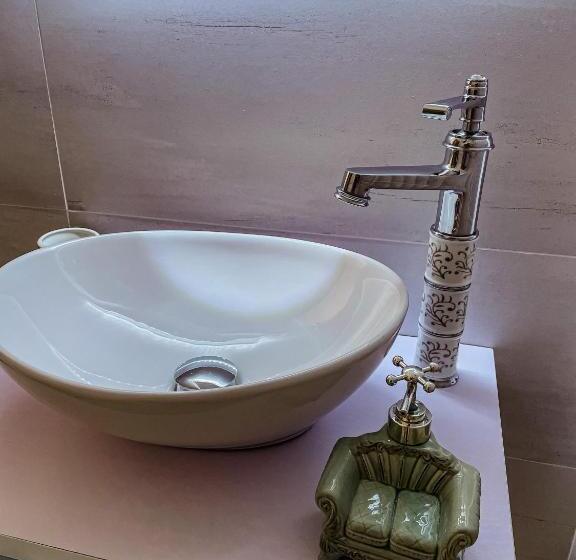 带大床的豪华间, Transylvania Mountain View Cdi