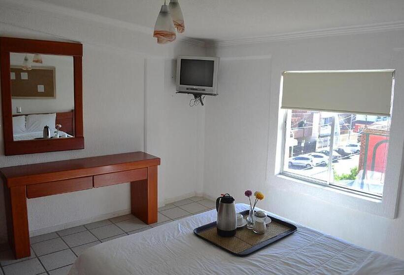 سوئیت 2 خوابه, Campestre Inn
