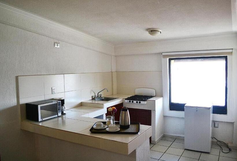 سوئیت 2 خوابه, Campestre Inn
