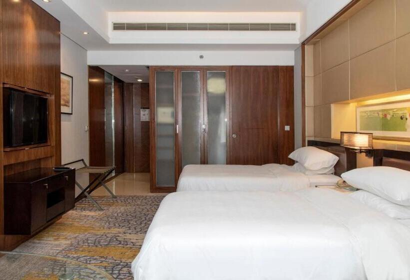 اتاق پرمیوم, Sheraton Grand Shanghai Pudong Hotel & Residences