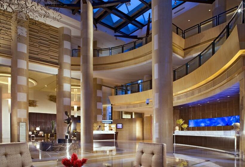 سوئیت پریمیوم, Sheraton Grand Shanghai Pudong Hotel & Residences