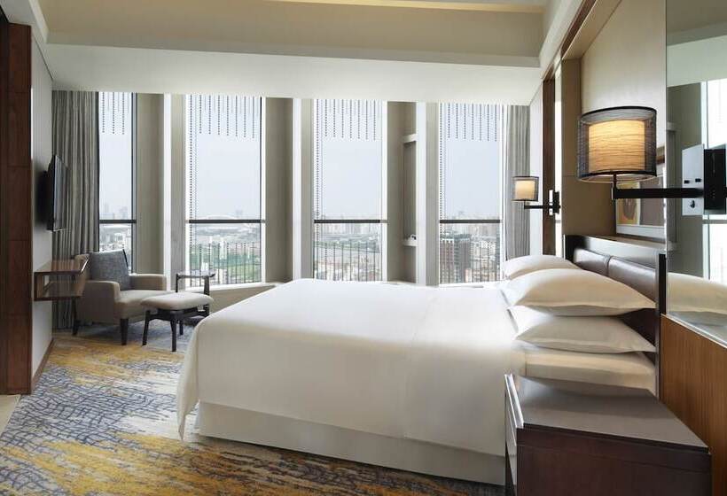 اتاق اجرایی, Sheraton Grand Shanghai Pudong Hotel & Residences