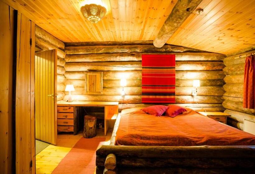 샬레, Kakslauttanen Arctic Resort   Igloos And Chalets