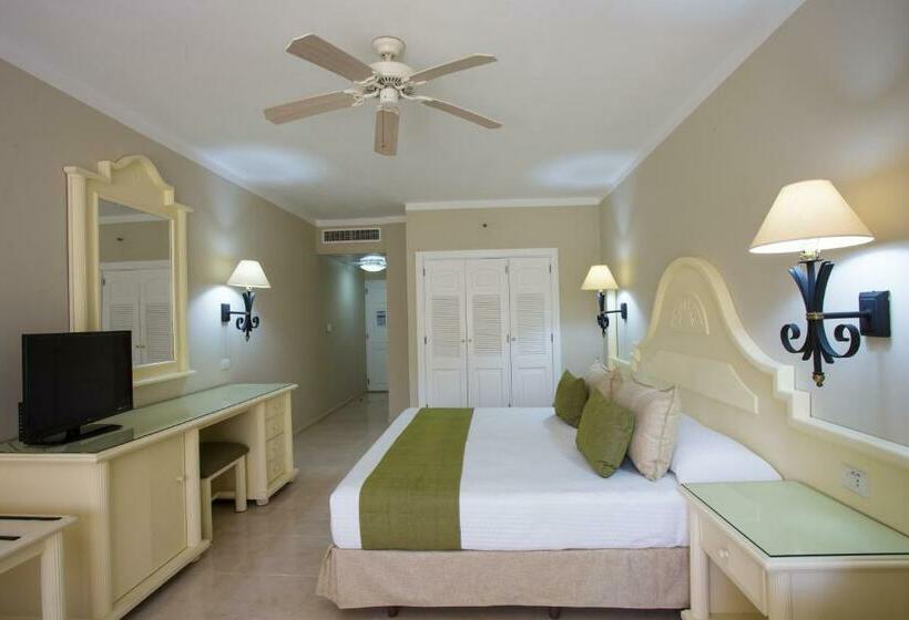 سوییت جونیور با چشم‌انداز دریا, Bahia Principe Grand La Romana - All Inclusive
