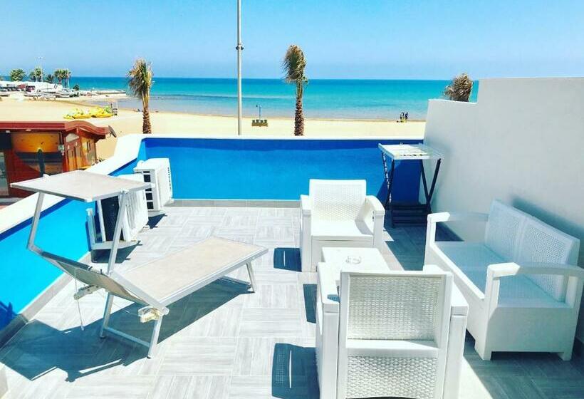 سوئیت با تخت بزرگ, Terrazze Sul Mare