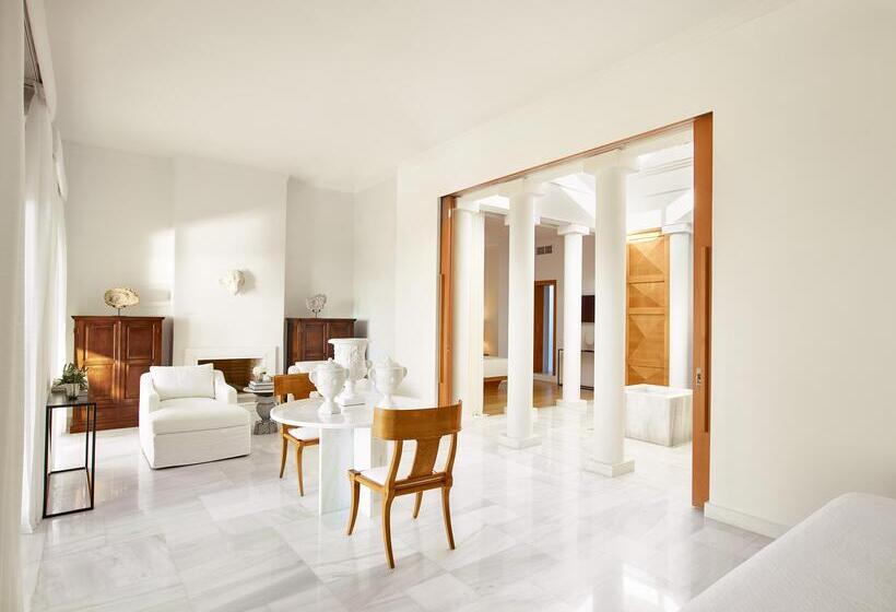 ویلای یک اتاق خوابه با استخر شنا, Mandola Rosa, A Grecotel Resort To Live At Riviera Olympia