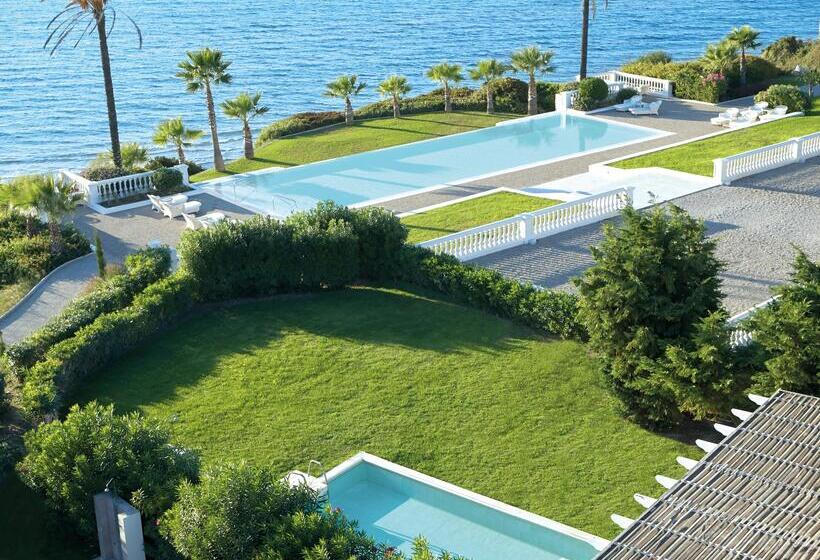 ویلای یک اتاق خوابه با استخر شنا, Mandola Rosa, A Grecotel Resort To Live At Riviera Olympia