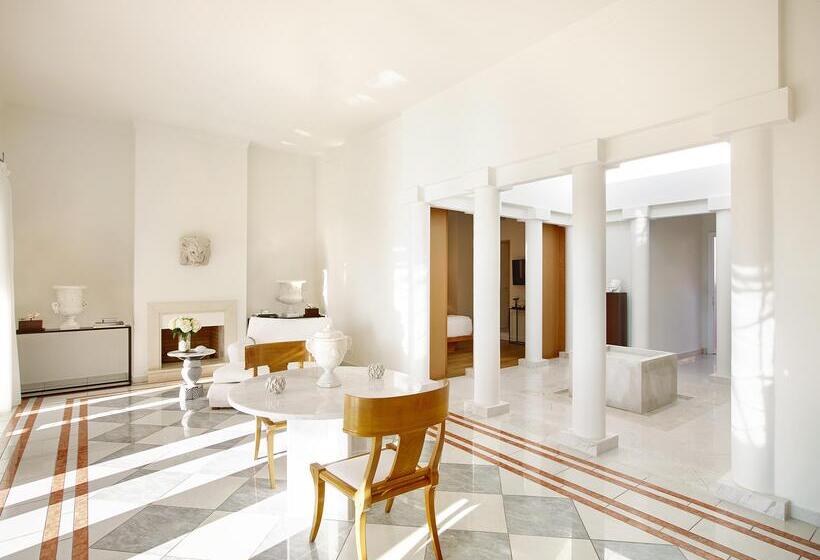 ویلای یک اتاق خوابه با استخر شنا, Mandola Rosa, A Grecotel Resort To Live At Riviera Olympia