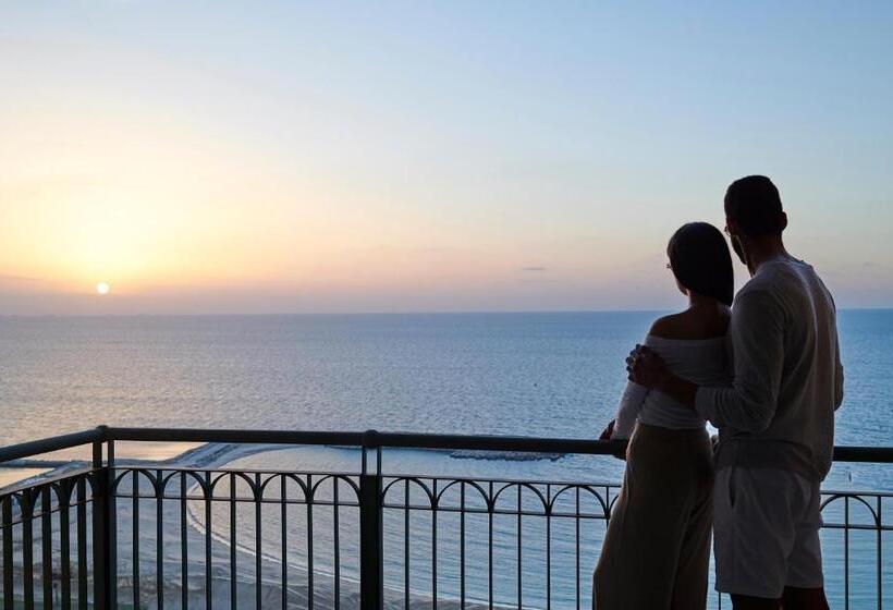 سوئیت ریاست جمهوری سه خوابه, Four Seasons Hotel Alexandria At San Stefano