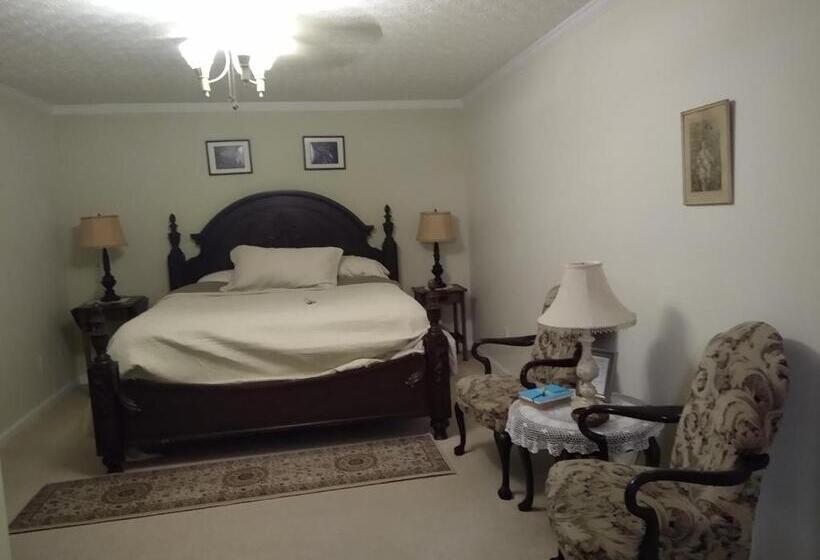 스탠다드 룸 산 전망, Serenity Hill Bed And Breakfast