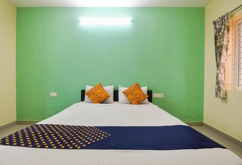 اتاق کلاسیک سه تخته, Spot On 77128 Siva Residency