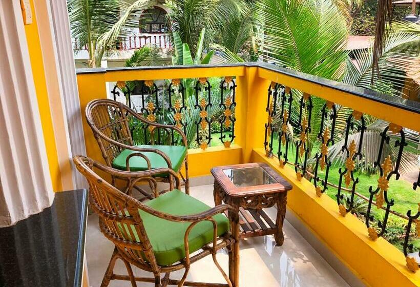 اتاق استاندارد با بالکن, Casa Salvador