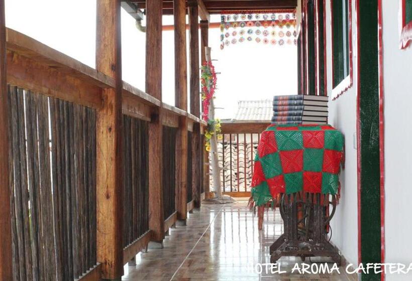정원 전망 4인용 스탠다드 룸, Aroma Cafetera