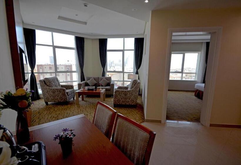 سوییت, Roof Hotel Apartments