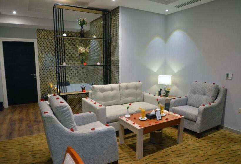 اتاق استاندارد با وان آب گرم, Roof Hotel Apartments