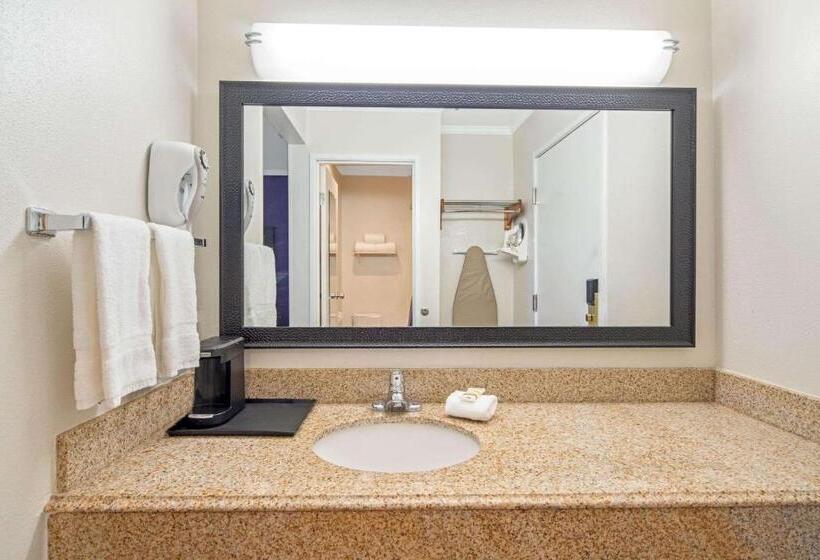 스탠다드 룸 더블 침대 2개, La Quinta By Wyndham Baton Rouge Siegen Lane