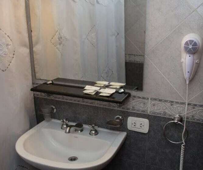 اتاق استاندارد سه نفره, Marcopolo Suites Calafate
