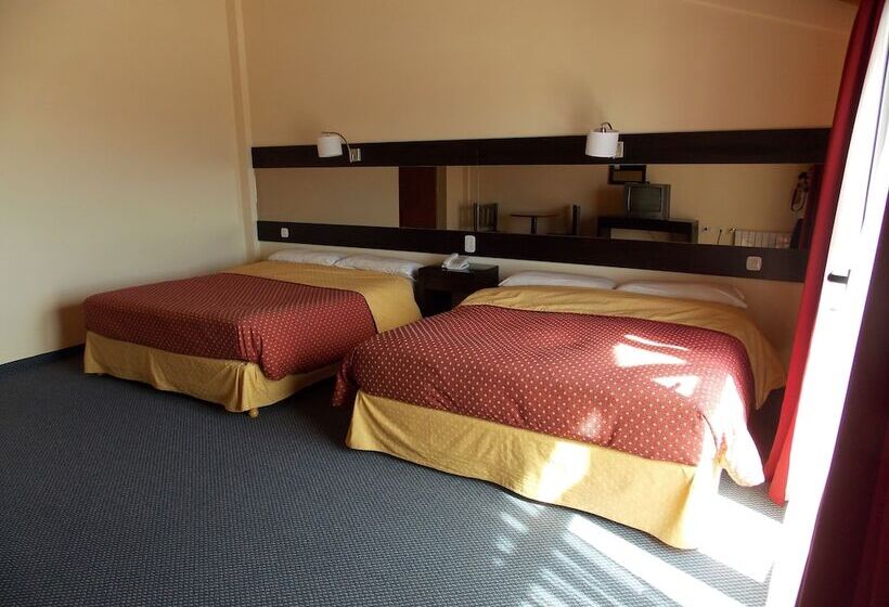 اتاق استاندارد چهار تخته, Marcopolo Suites Calafate